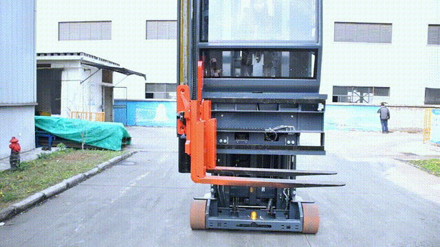 米瑪三向叉車?yán)鋷?kù)用1.gif